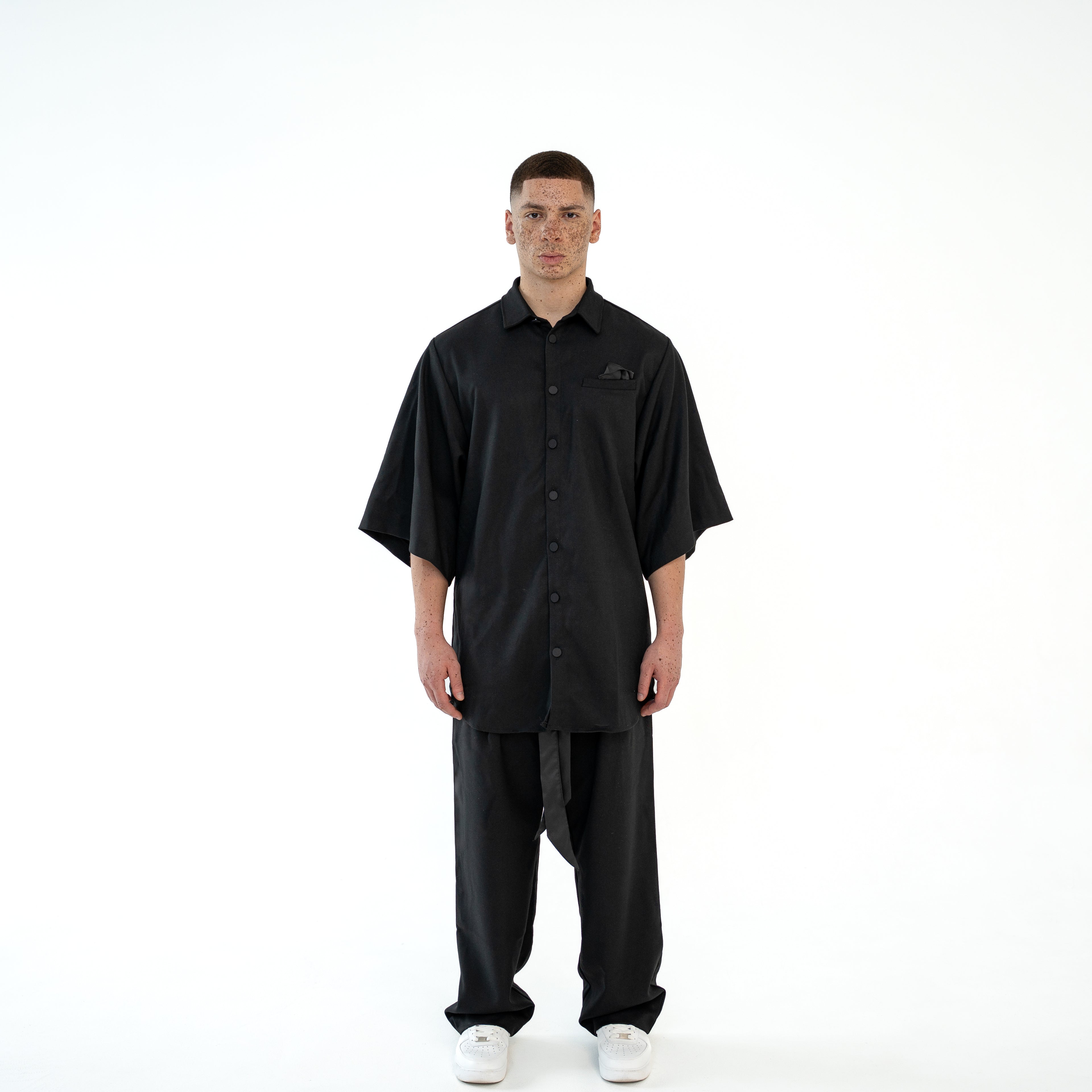 Shirt "OUTFIELD" – Oversized Unisex Shirt aus Premium-Baumwolle